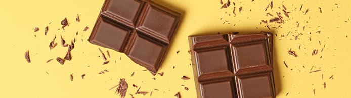 Chocolate Poisoning in Cats: Dangers, Symptoms & Emergency Guide