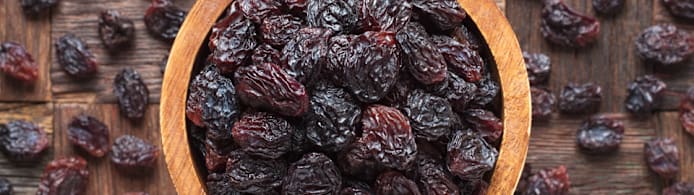 Dogs & Raisins: Why They're Poisonous & Emergency Steps If Eaten