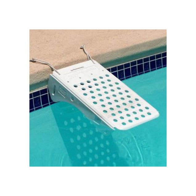 Gamma Skamper Ramp Regular Pool Ramp for Pets - Carousel image #1