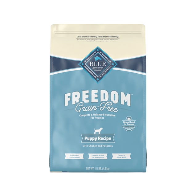 Blue Buffalo Blue Freedom Grain-Free Puppy Chicken Recipe Dry Dog Food, 11 lbs. - Carousel image #1