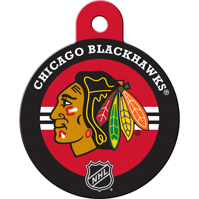 quick tag chicago blackhawks nhl personalized engraved pet id tag 1 1 4 w x 1 1 2 h petco