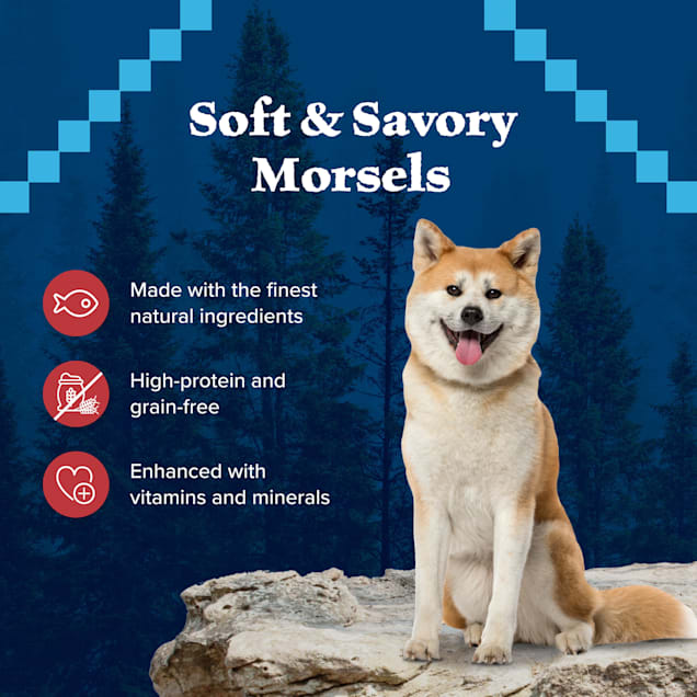 Blue Buffalo Blue Wilderness Trail Treats Salmon Wild Bits Dog