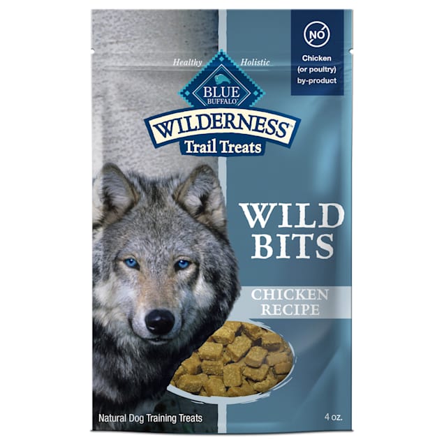 Blue Buffalo Blue Wilderness Trail Treats Chicken Wild Bits Dog Treats, 4 oz. - Carousel image #1