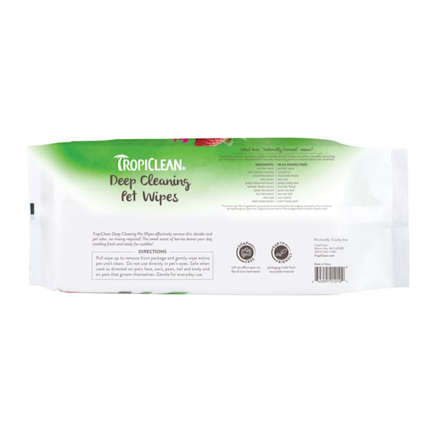 TropiClean Berry Coconut Deep Cleaning Pet Wipes Count of 100