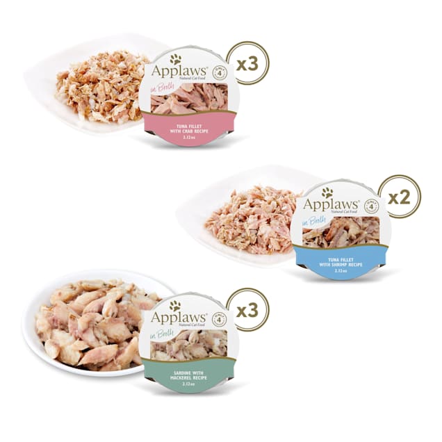 Petco applaws top