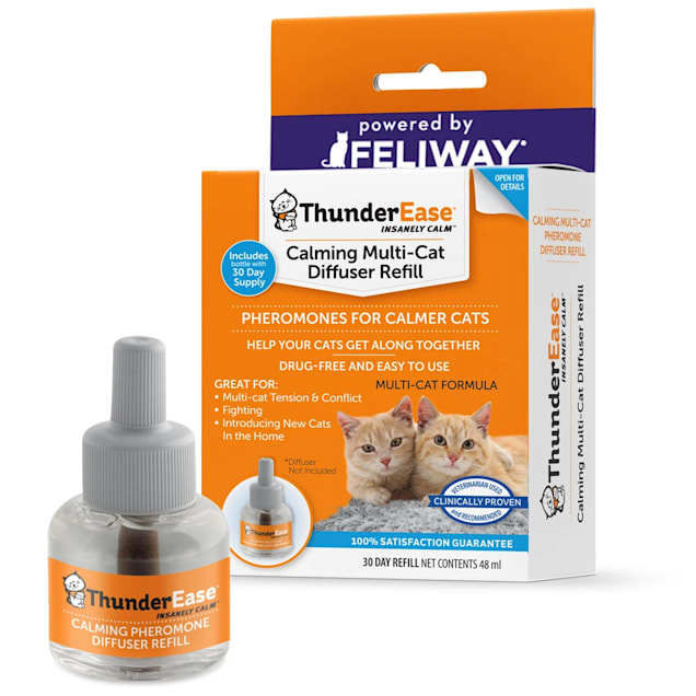 ThunderEase Calming Diffuser Refill for Multi-Cat, 48 ml. - Carousel image #1