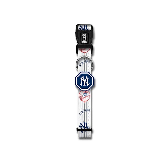 Fresh Pawz X MLB New York Yankees Dog Collar, Small