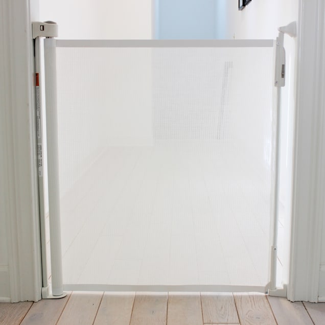 Cardinal Gates Retractable Dog Gate 55 x36 White Durable