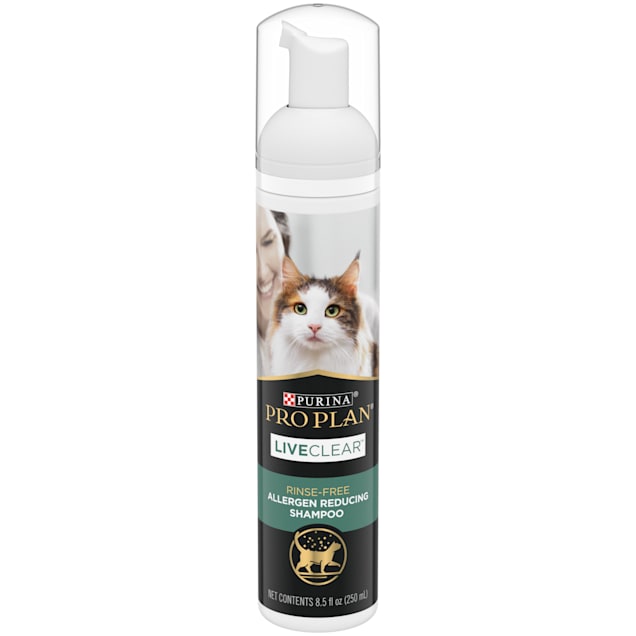 Purina Pro Plan Veterinary Supplement LiveClear Rinse Free Allergen Reducing Shampoo for Cats, 8.5 FL. OZ. - Carousel image #1