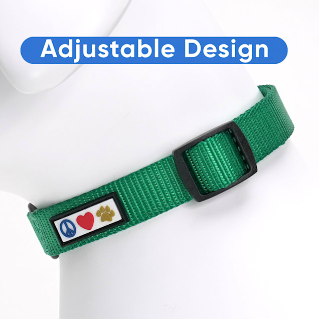 Dark green top dog collar