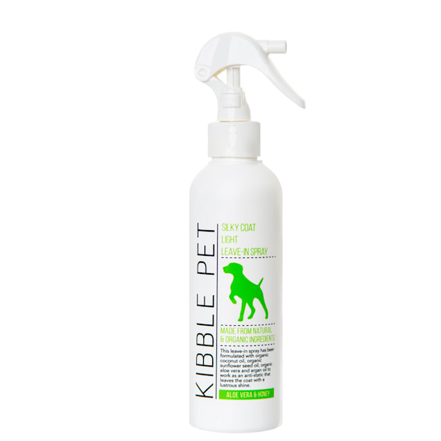 Kibble Pet Silky Coat Light Leave-In Aloe Vera Honey Dog and Cat Spray, 7.1 fl. oz. - Carousel image #1
