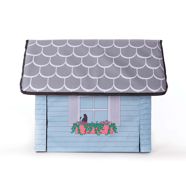 Ku0026H Unheated Outdoor Kitty House Cottage Design Cat Bed, 18 L X 22 W |  Petco