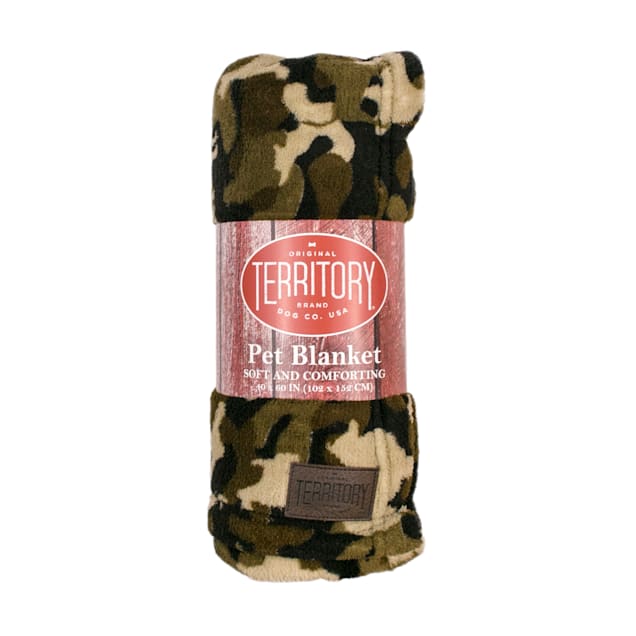 Camo dog 2024 blanket
