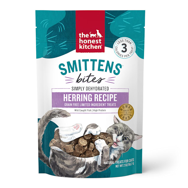 The Honest Kitchen Smittens Bites Simply Dehydrated Herring Recipe Natural Treats for Cats, 2 oz. - Carousel image #1