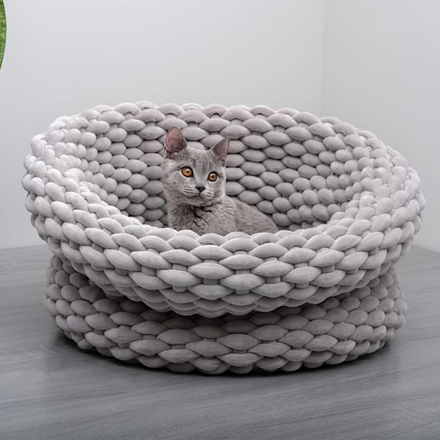 Single cat bed top