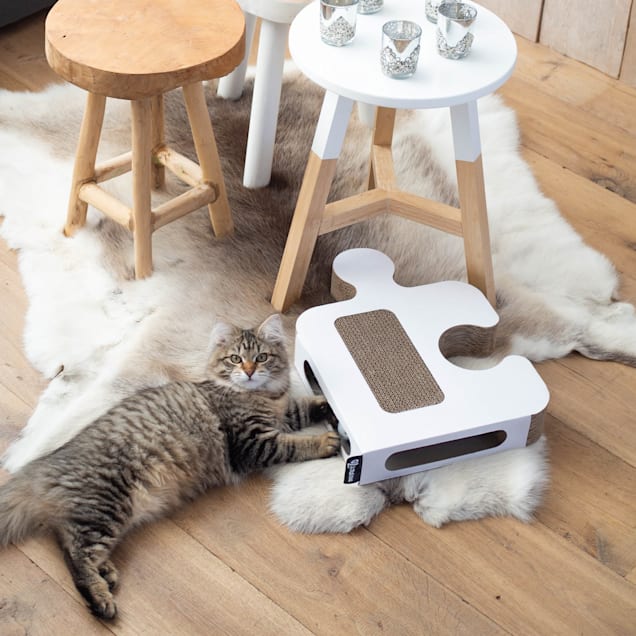 District 70 White Puzzle Cardboard Cat Scratcher, 11.8" L X 16.5" W X 2.3" H - Carousel image #1