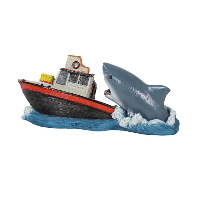 Penn Plax Jaws Boat Attack Aquarium Ornament, Small