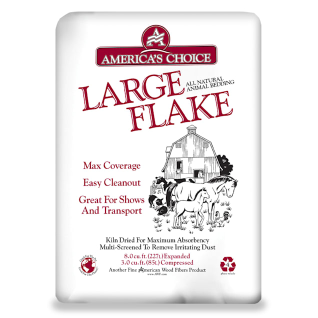 America's Choice Large Flake Bedding, 8 cu. ft. - Carousel image #1