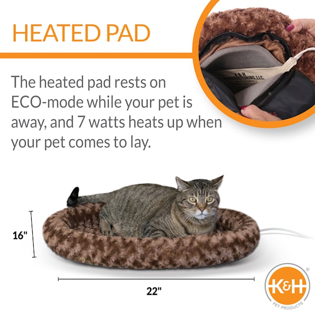 Large heated cat bed outlet