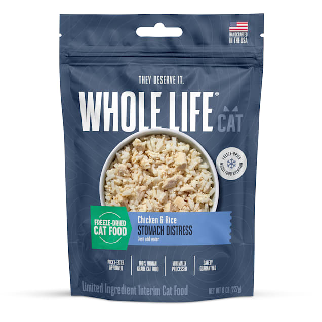 Wet cat food gives my cat diarrhea 2025