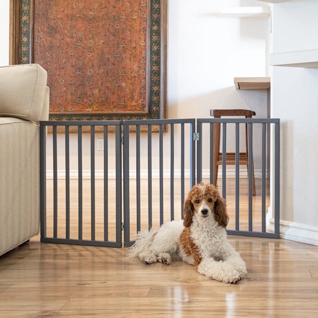 Primetime Petz Perfect Pup Freestanding Gray Pet Gate 24