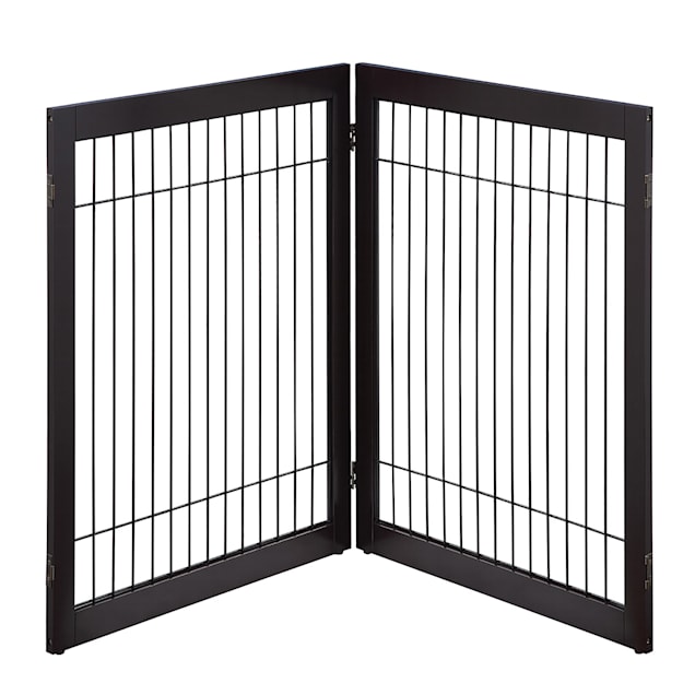 Extended clearance pet gate