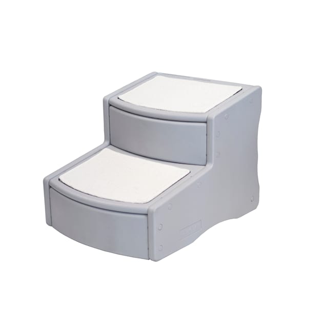 Petco steps outlet