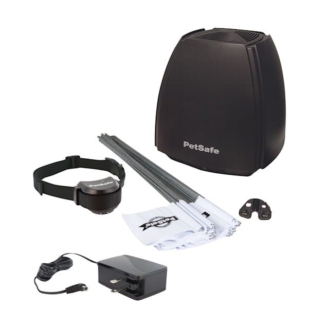 PetSafe Stay Play Wireless Pet Fence Replaceable Battery America s Safest Wireless Fence Dog Collar