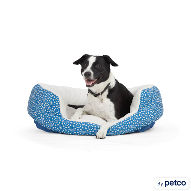 EveryYay Essentials Nester Dog Bed 36 L X 30 W X 10 H Large Blue Tile