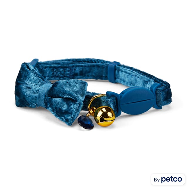 Petco collars for cats sales