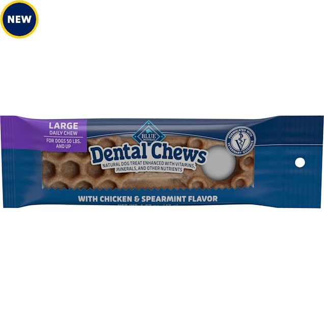 Blue Buffalo Daily Dental Care Treats Natural Ingredients Chicken & Spearmint Dental Chews for Dogs, Large, 1.67 oz. - Carousel image #1