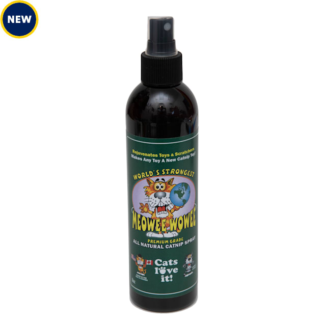 Cat Lures All Natural Catnip Spray 8oz Bottle Cat Toy, Small - Carousel image #1