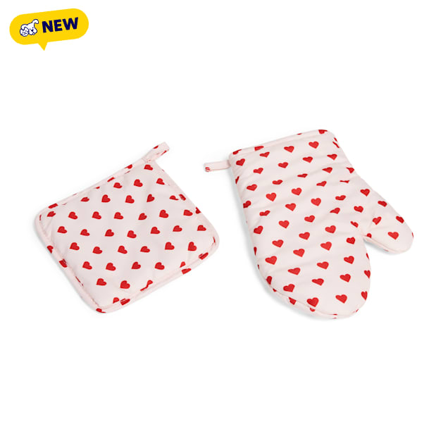 Petco Heart-Pattern Kitchen Mitt & Pad 2-Piece Set - Carousel image #1