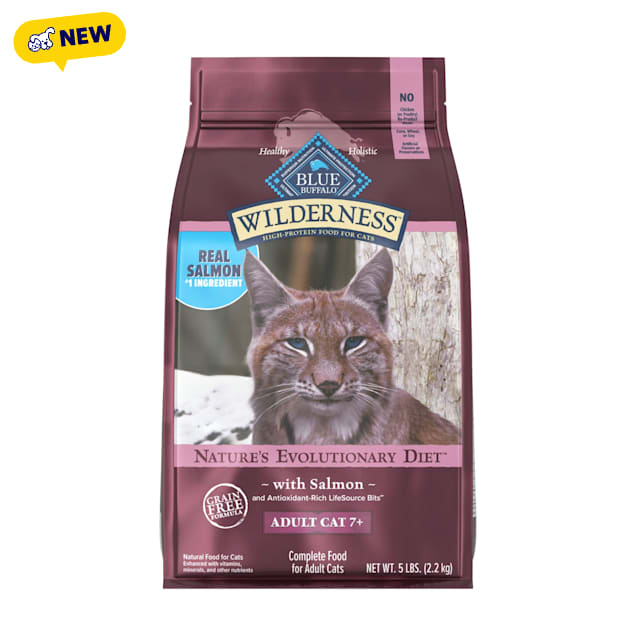Blue Buffalo Wilderness High-Protein & Grain-Free Natural Ingredients, Salmon Dry Food for Mature 7+ Adult Cats, 5 lbs. - Carousel image #1
