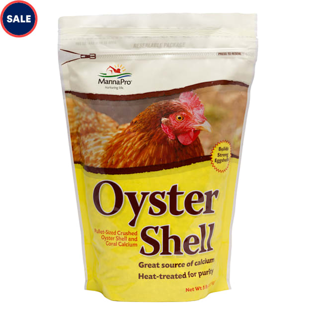 Manna Pro Crushed Oyster Shell for Egg Laying Chickens, 5 lbs. - Carousel image #1