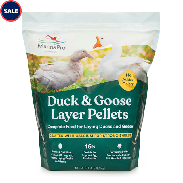 Manna Pro Duck & Goose Layer Complete Pellets, 8 lbs. - Carousel image #1