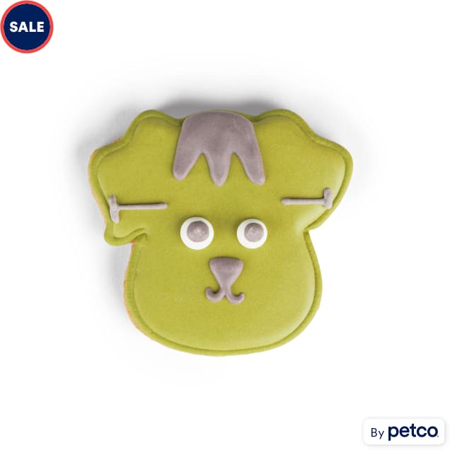 Dog treat best sale cookie cutters petco