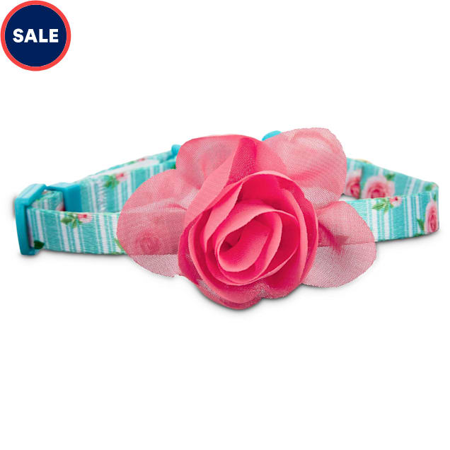 Bond & Co. Pink Rose Print Cat Collar in Blue, X-Small/XX-large - Carousel image #1