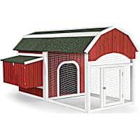Prevue Pet Products Red Barn Chicken Coop 465