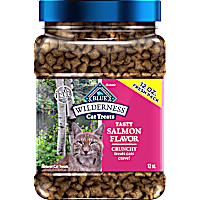 Blue Buffalo Wilderness Crunchy, Made with Natural Ingredients, Tasty Salmon Flavor Cat Treats