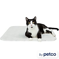 EveryYay Gray Diamond Print Cat Throw