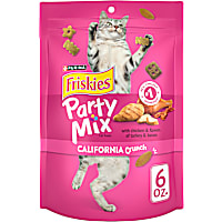 Friskies Party Mix California Crunch With Chicken Cat Treats