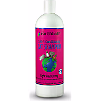 Earthbath 2-in-1 Conditioning Light Wild Cherry Cat Shampoo