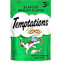 Temptations Classic Seafood Medley Flavor Crunchy and Soft Cat Treats