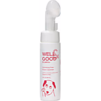 Well & Good Hydrating Paw Foam Cleanser for Dogs