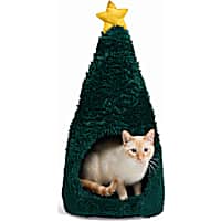Petco Holiday Jumbo Tree Pet Bed