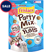 Friskies Party Mix Natural Yums With Wild Tuna Cat Treats