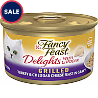 Fancy Feast Gravy Delights Grilled Turkey & Cheddar Cheese Wet Cat Food