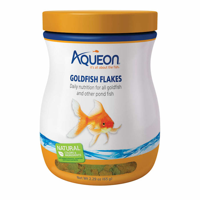 UPC 015905060424 product image for Aqueon Goldfish Flakes, 2.29 oz. | upcitemdb.com