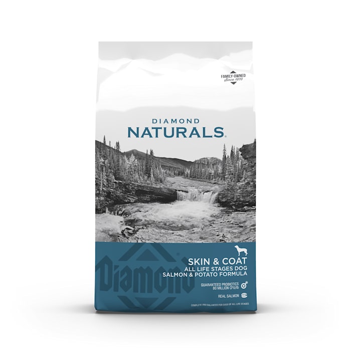 (best by 08 Jul 2025) Diamond Naturals Skin and Coat Dry Dog Food, 15 Lb